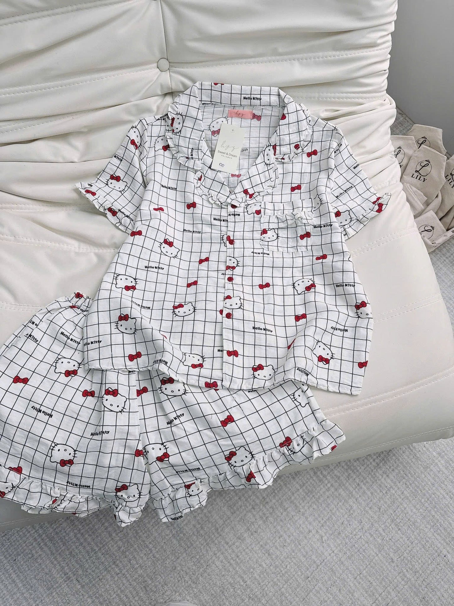 Bộ đùi ngủ mềm lily hoạ tiết siêu cute