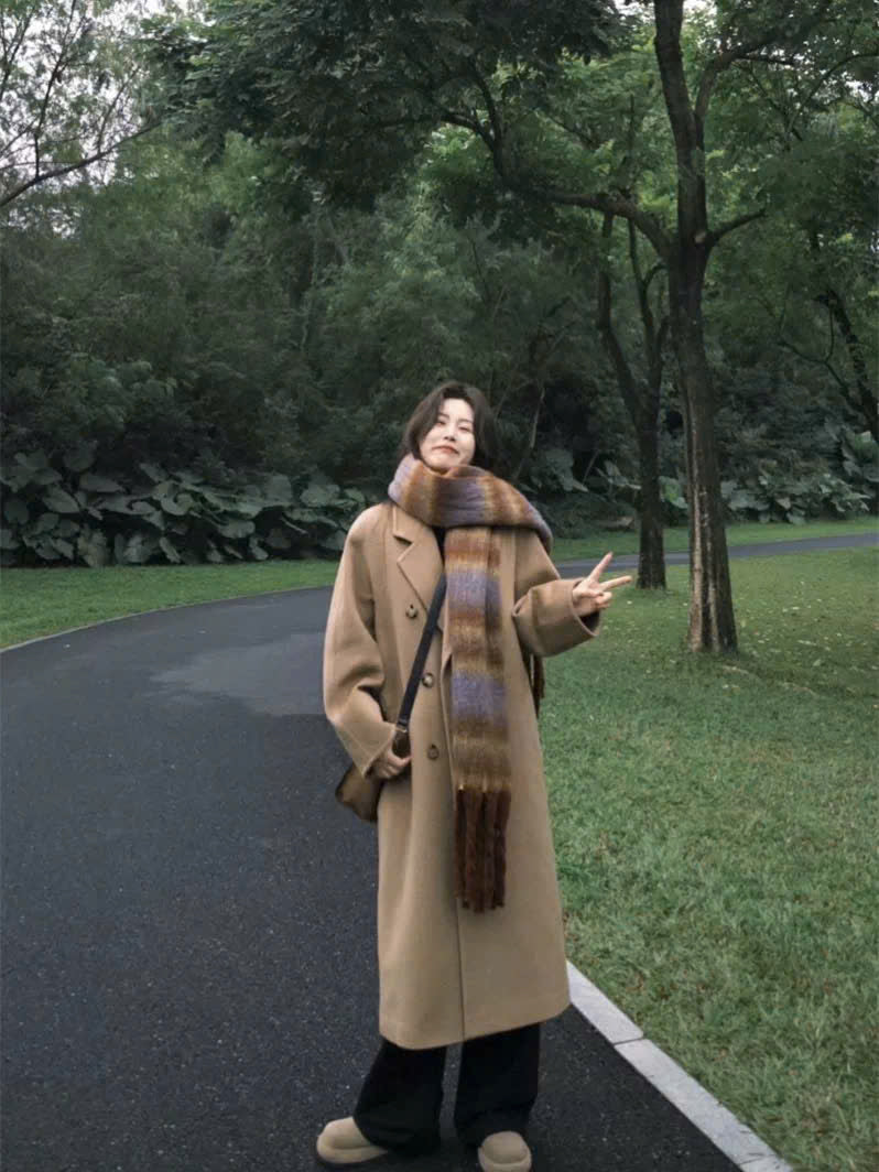Tổng hợp các mẫu áo khoác dáng dài cực fashion