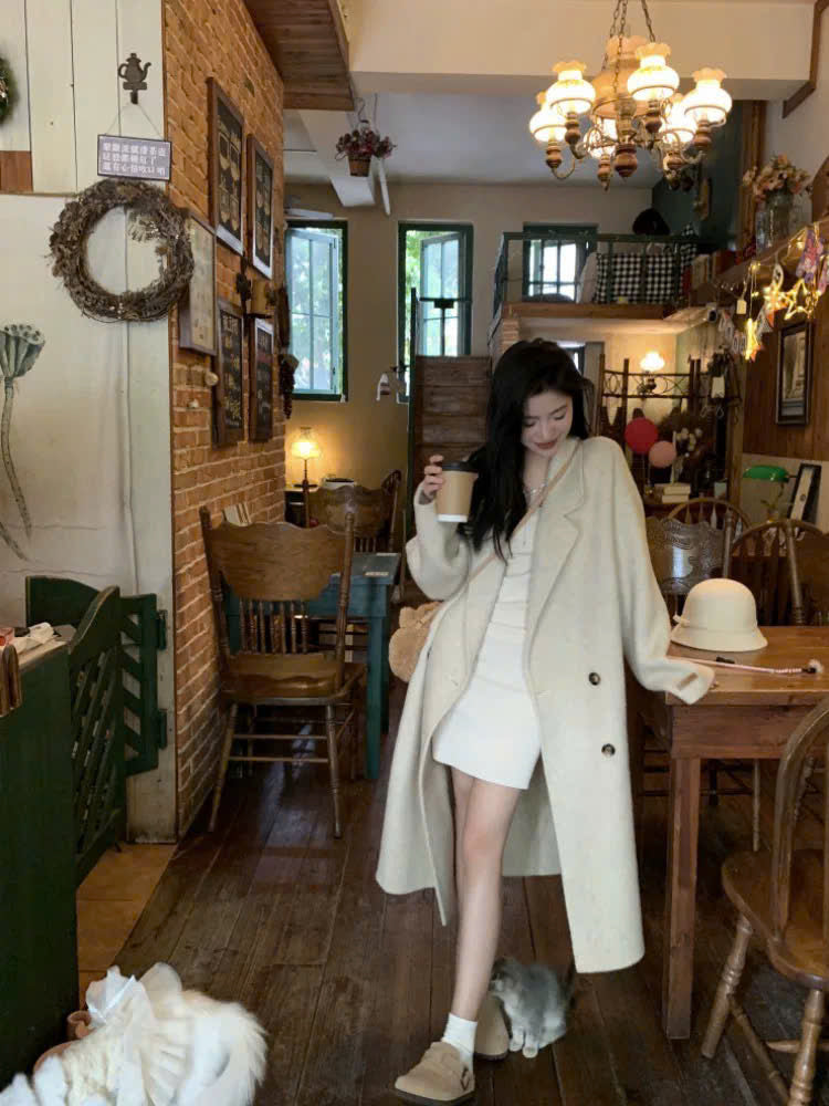 Tổng hợp các mẫu áo khoác dáng dài cực fashion