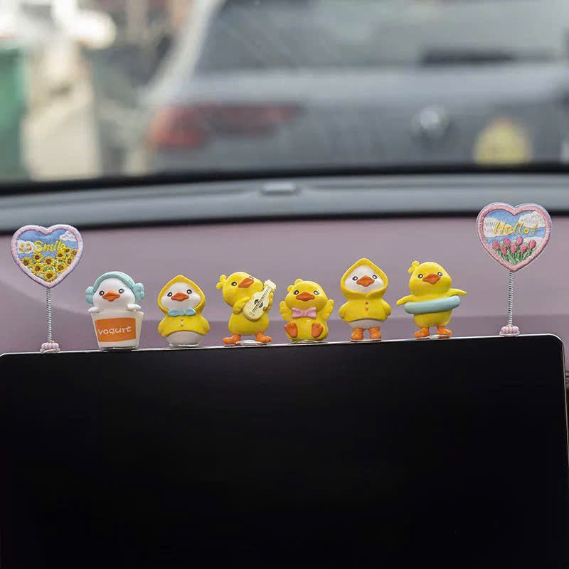 Set trang trí xe cute hợp lí để làm quà tặng