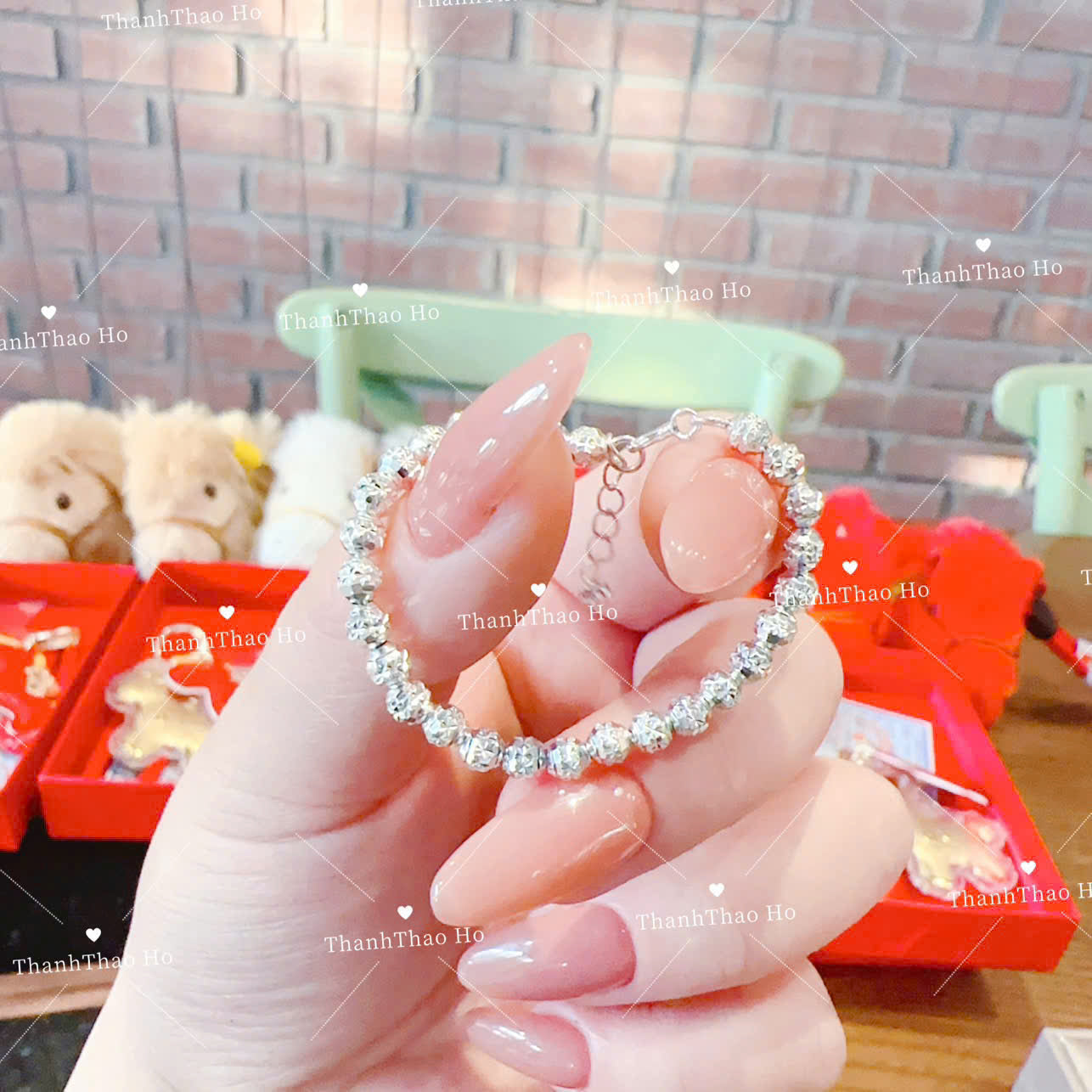 Vòng tay bạc cho bé iu tuổi ngựa