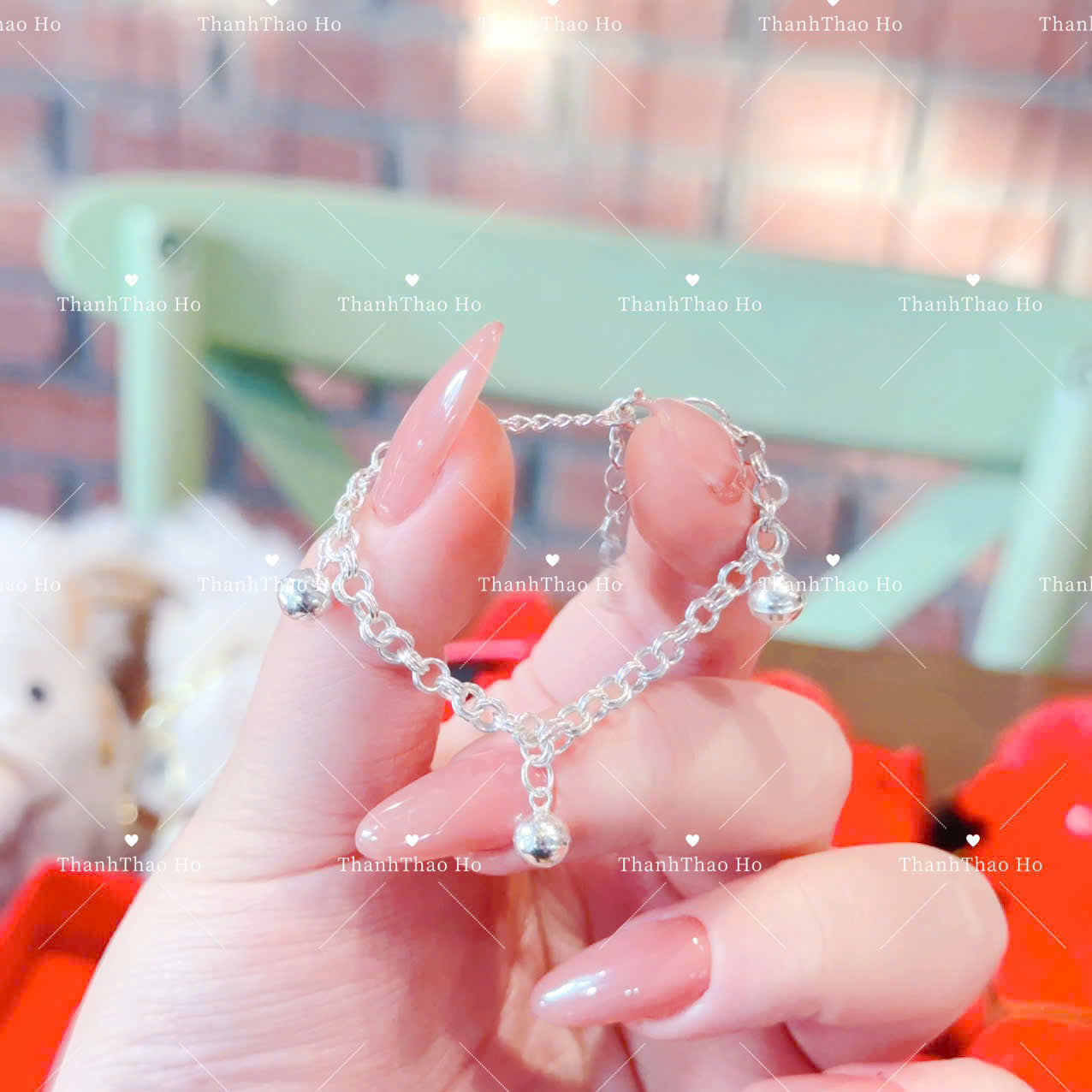 Vòng tay bạc cho bé iu tuổi ngựa