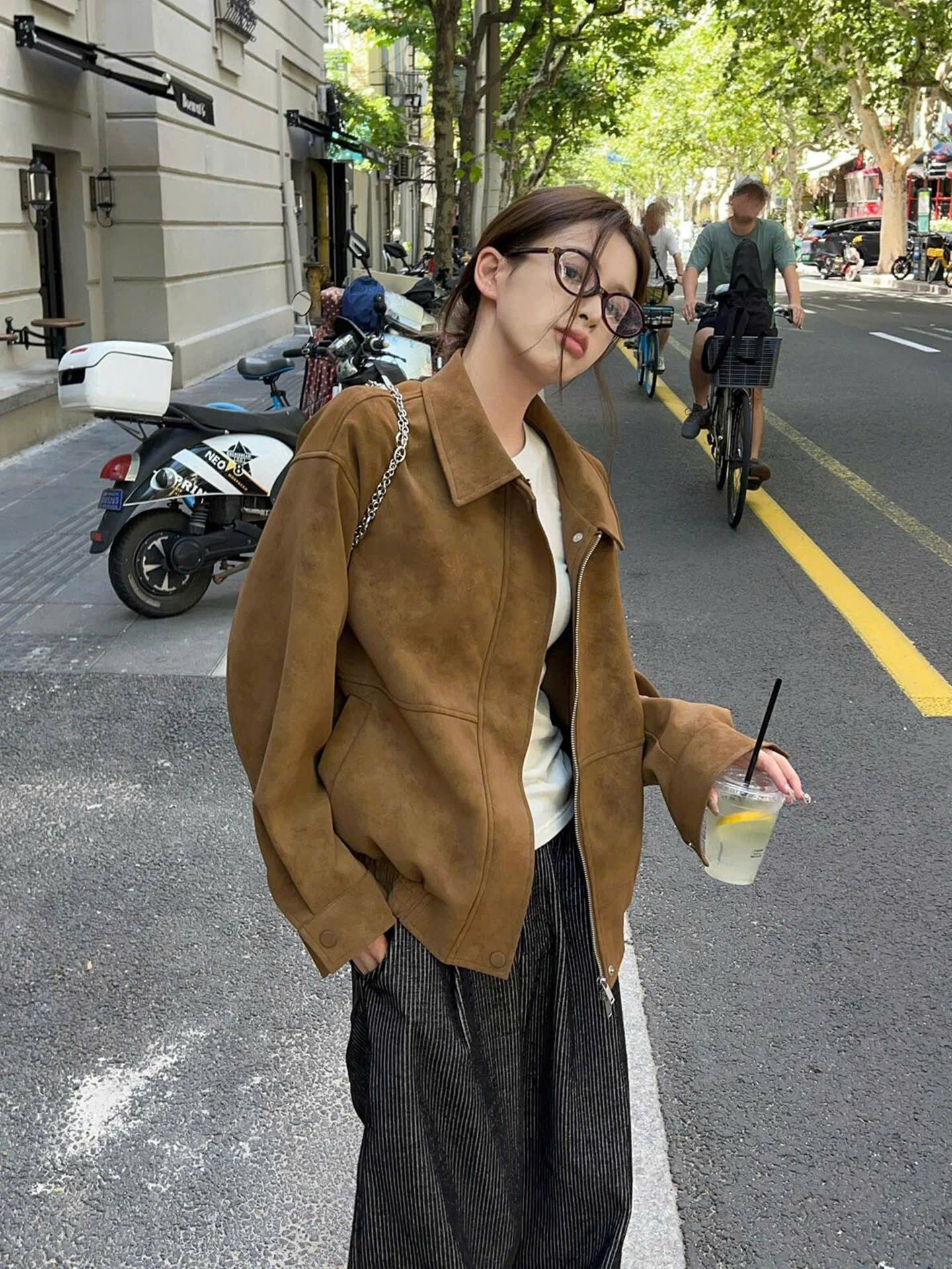 Áo khoác thanh lịch vibe cô nàng Hàn Quốc
