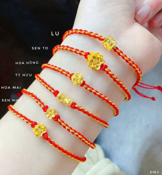 Các mẫu vòng tay chỉ đỏ charm vàng 24k và đá tự nhiên