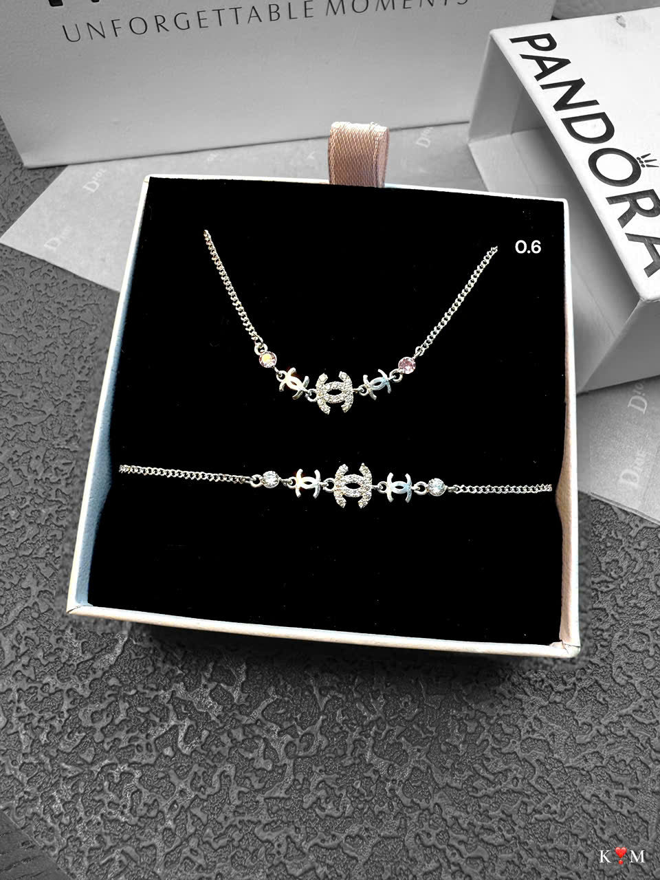 Lắc tay bạc óng ánh sáng chói bling bling