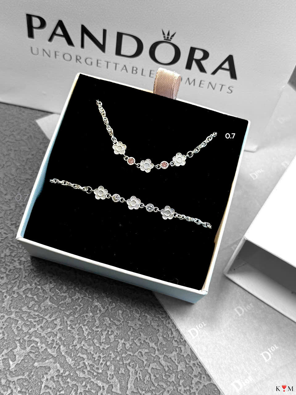 Lắc tay bạc óng ánh sáng chói bling bling
