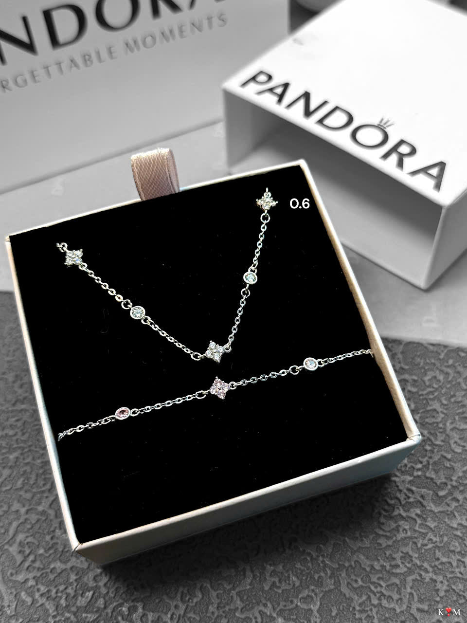 Lắc tay bạc óng ánh sáng chói bling bling