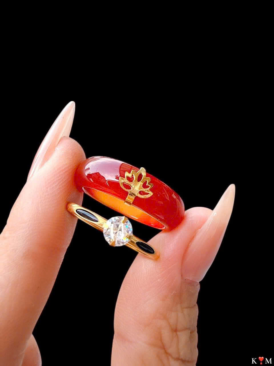 Combo nhẫn vàng 10k và nhẫn ngọc bọc sen vàng
