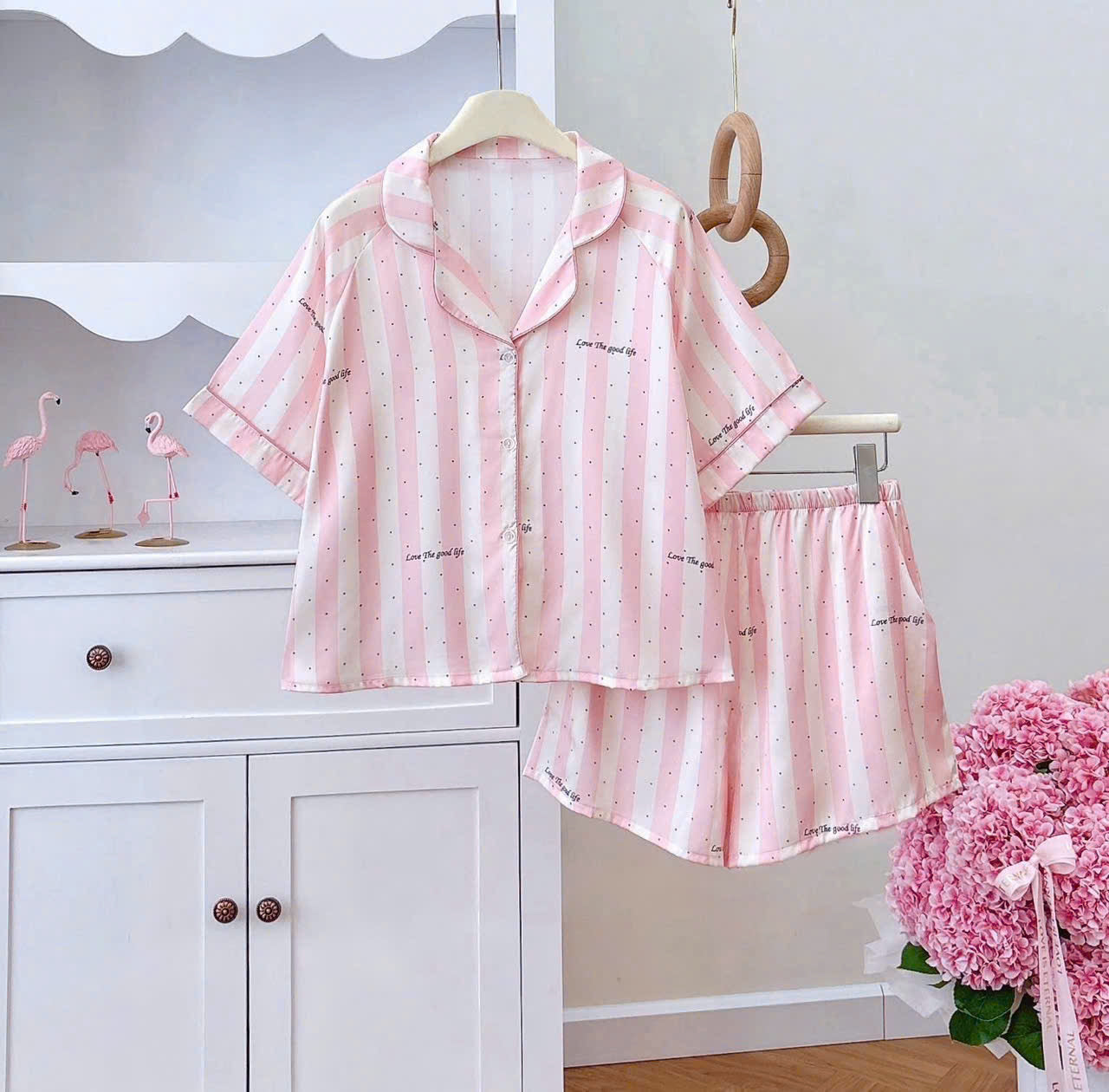 Mới về đồ ngủ chất lụa latin xịn xò quen thuộc mặc cực thích