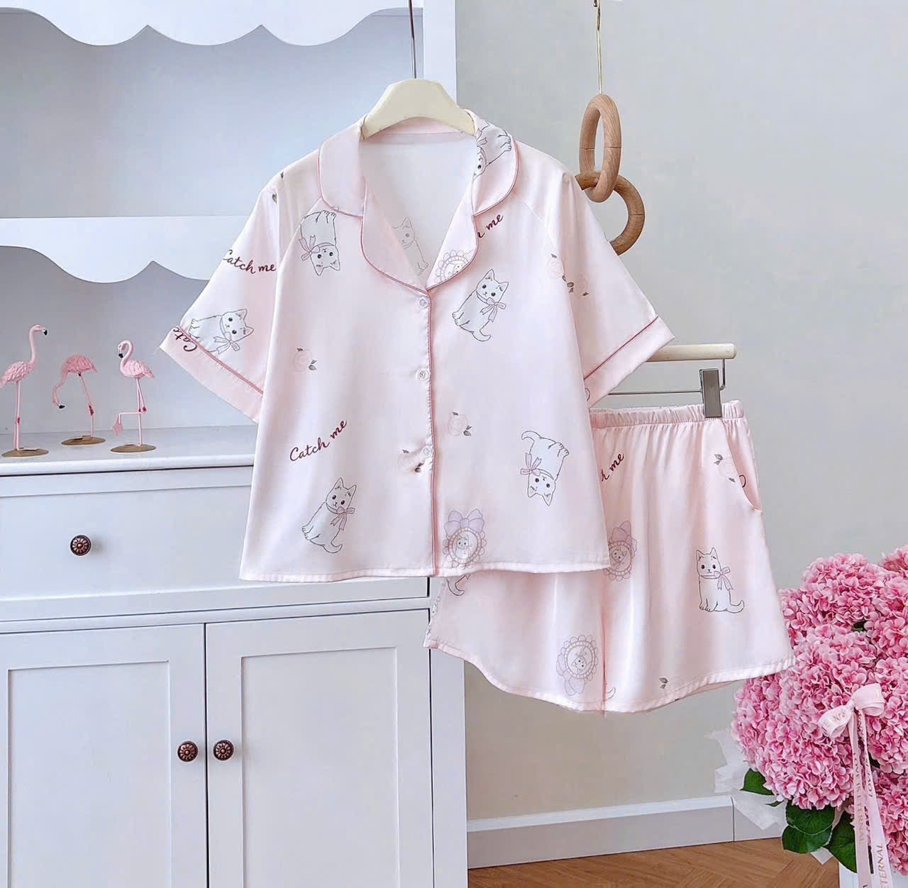 Mới về đồ ngủ chất lụa latin xịn xò quen thuộc mặc cực thích