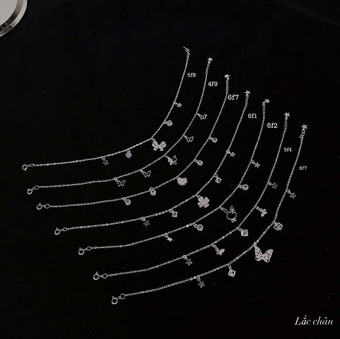 Lắc chân bạc nhiều charm cực sáng