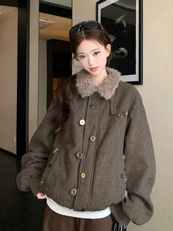 Áo khoác retro cổ phối lông mềm mại